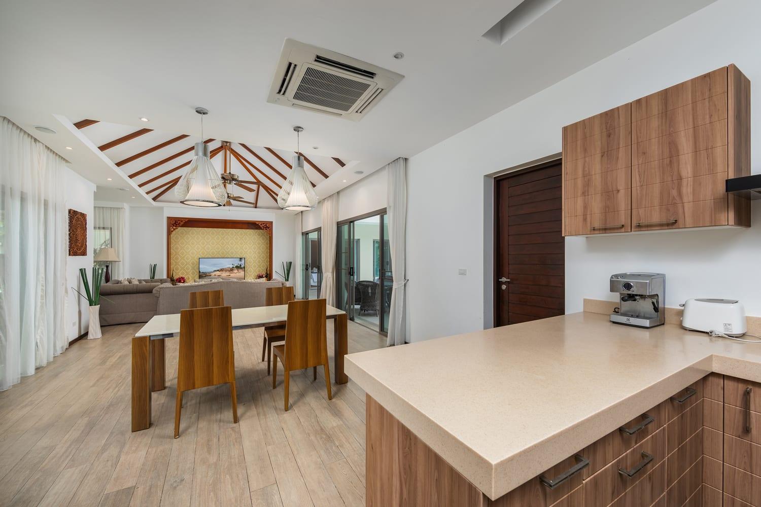 Villa Bond| 3 Bedrooms | Private Pool | 3 Min To Naiharn Beach Rawai Екстериор снимка